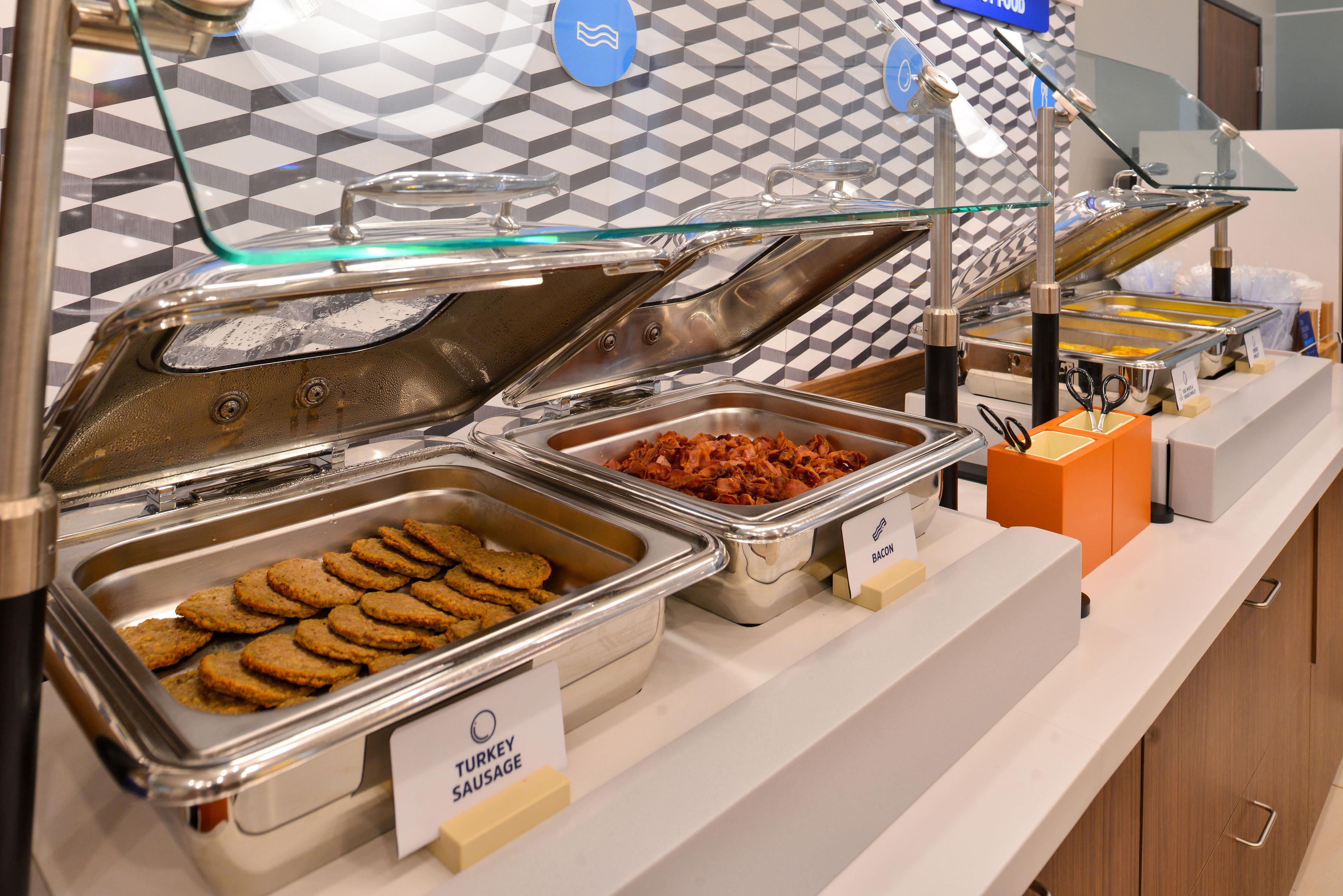 Holiday Inn Express And Suites Грийнвил Екстериор снимка